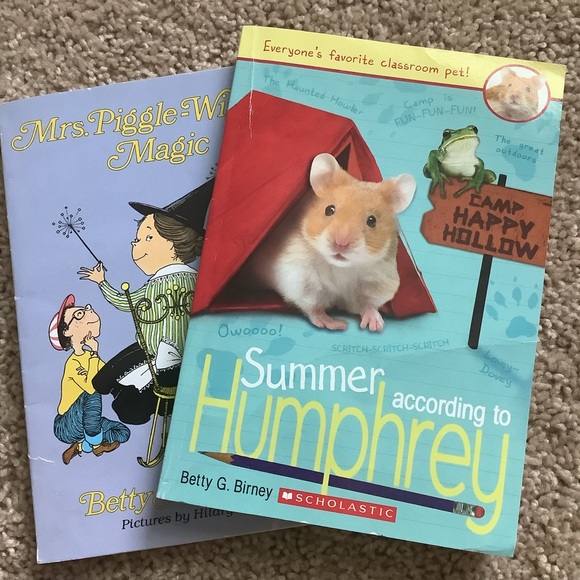 3/$15 🛍️ Children’s Book bundle summer according to Humphrey Mrs Piggle Wiggles - Picture 5 of 5